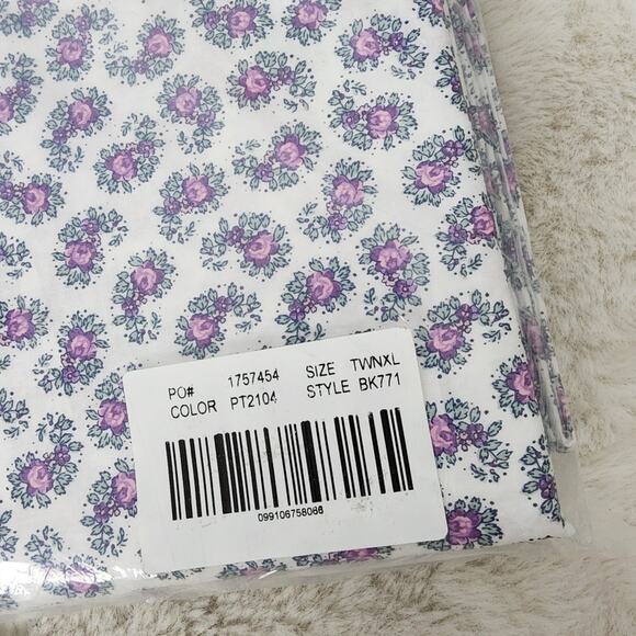 NEW J. Crew Home Purple Floral Duvet Set and Pillow Case Sham Set Twin/Twin XL - Picture 3 of 8